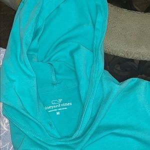 Vineyard Vines Tops - Vineyard vines long sleeve hoodie Vineyard Vines Tops - Vineyard vines long sleeve hoodie
